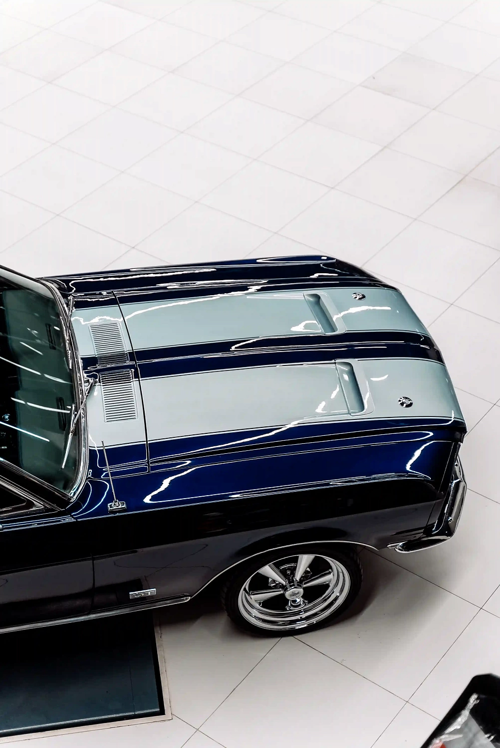 Ford Mustang Car Polishing Project | DEIZ GARAGE
