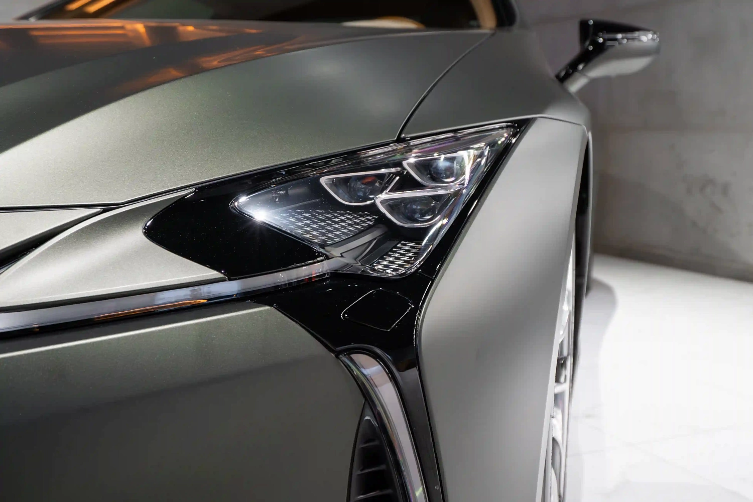 Lexus LC500 Anti-Chrome Detailing Project | DEIZ GARAGE