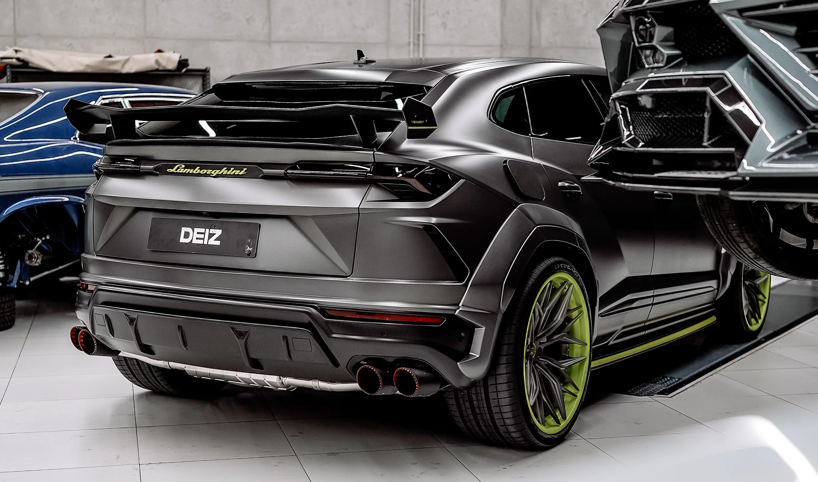 Lamborghini Urus: Advanced Cooling System Service & Scheduled Maintenance