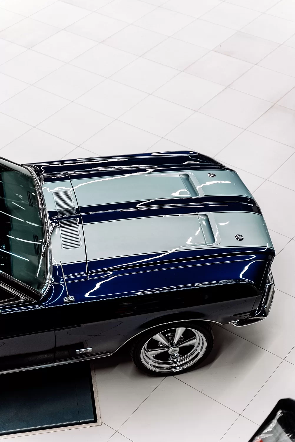 Ford Mustang Car Polishing Project | DEIZ GARAGE