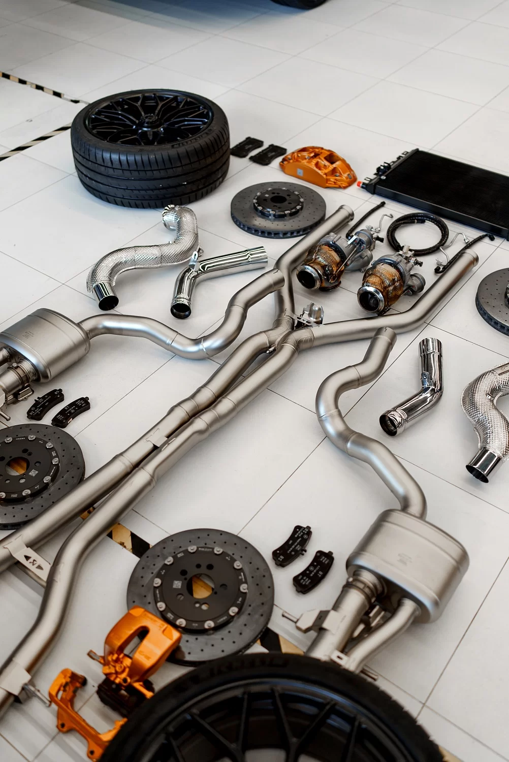 Mercedes E-Class Hybrid: Turbo Performance Project | DEIZ GARAGE
