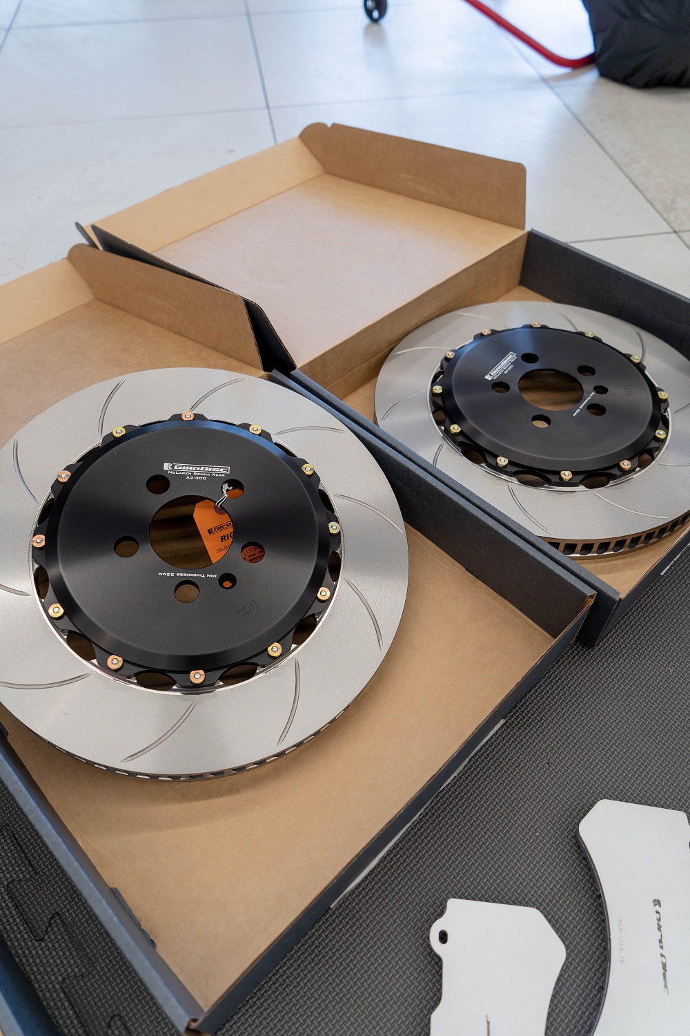 McLaren Senna Track Brake Upgrade & GiroDisc Conversion