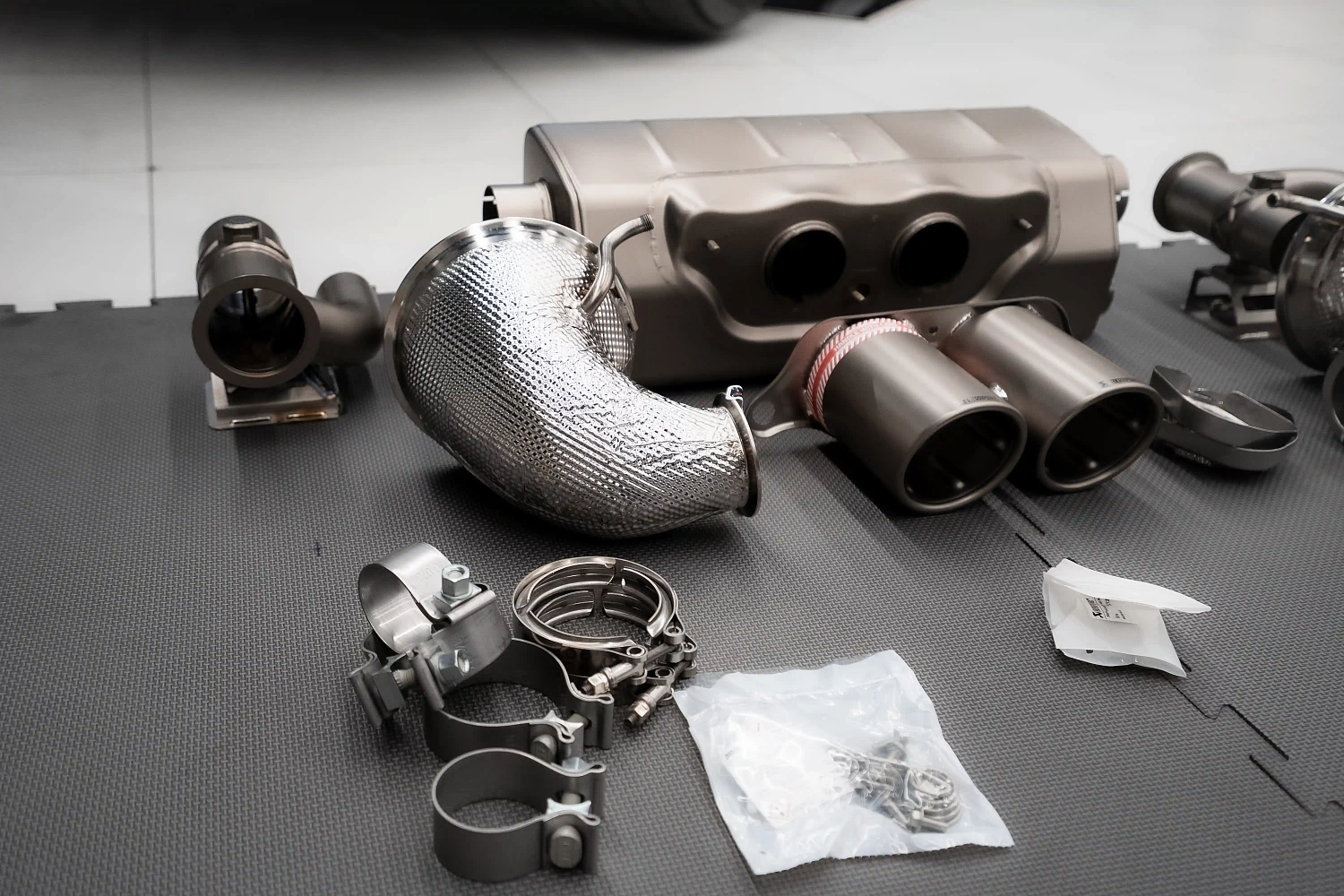 Akrapovic Exhaust Tuning Project: Porsche 911 GT3 RS | DEIZ GARAGE