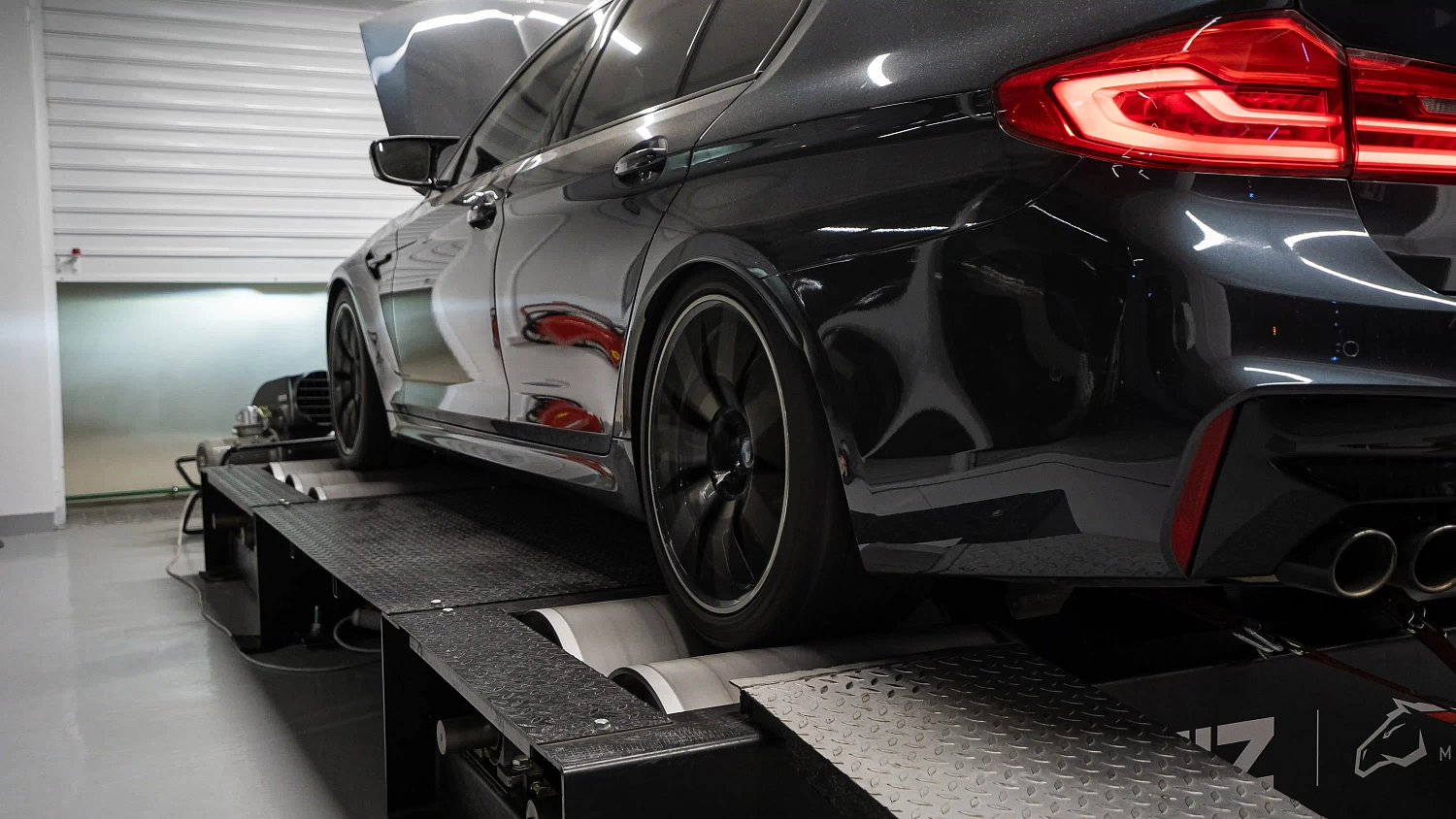  BMW M5 Stage 2 Chip Tuning Project | DEIZ GARAGE