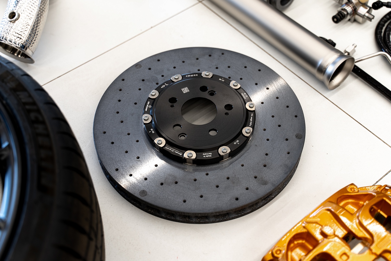 Mercedes E-Class Hybrid Turbo Build — When Comfort Meets Serious Engineering