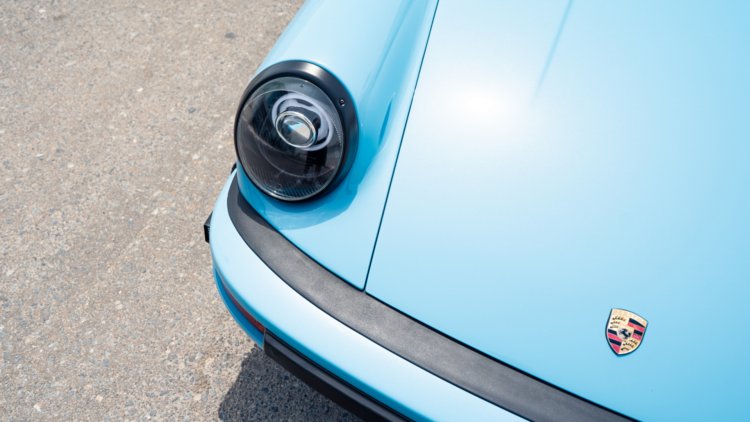 Porsche 911 Targa Interior Retrim — When Craftsmanship Becomes the Centerpiece