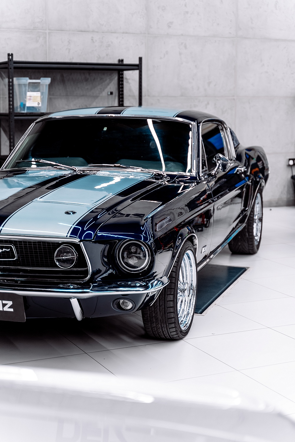 Ford Mustang Car Polishing