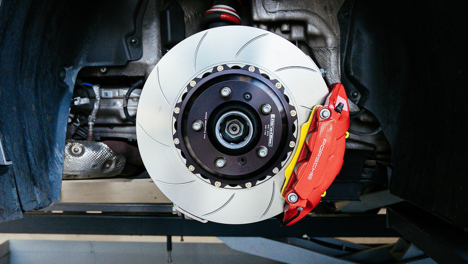 Porsche 992 GT3 RS Track Brakes & Suspension Setup