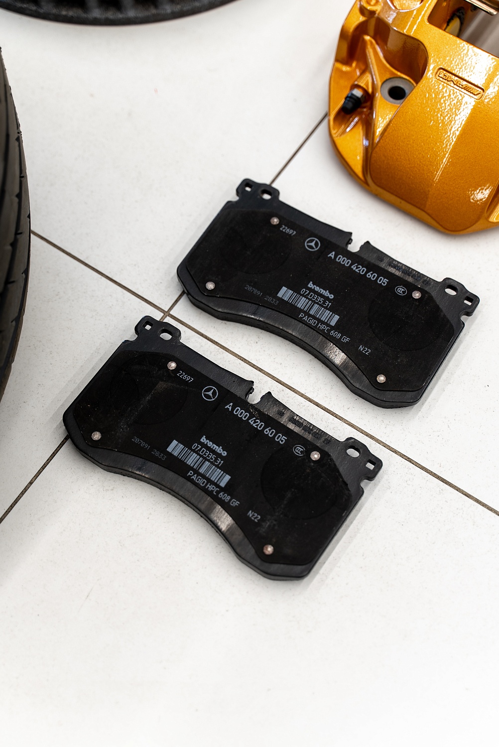 Mercedes E-Class Hybrid Turbo Build — When Comfort Meets Serious Engineering