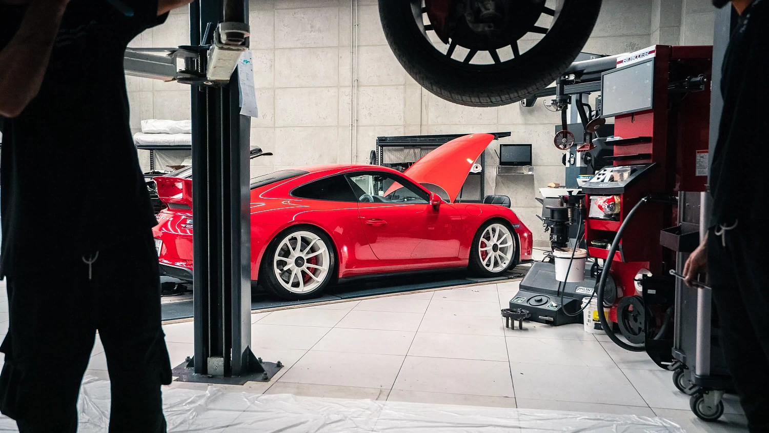 Track Preparation Project: Porsche 911 GT3 992 | DEIZ GARAGE